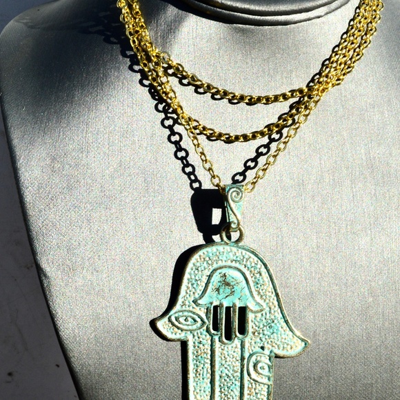 Raw Brass Pendant Patina Hand Hamza Necklace Boho - Picture 4 of 4